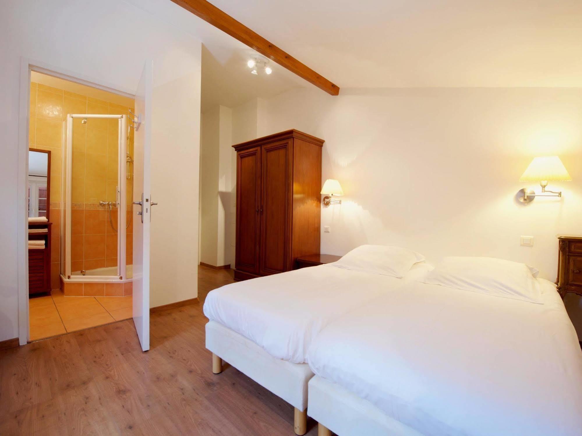 Auberge Chez Tante Ursule Cambo-les-Bains Eksteriør bilde