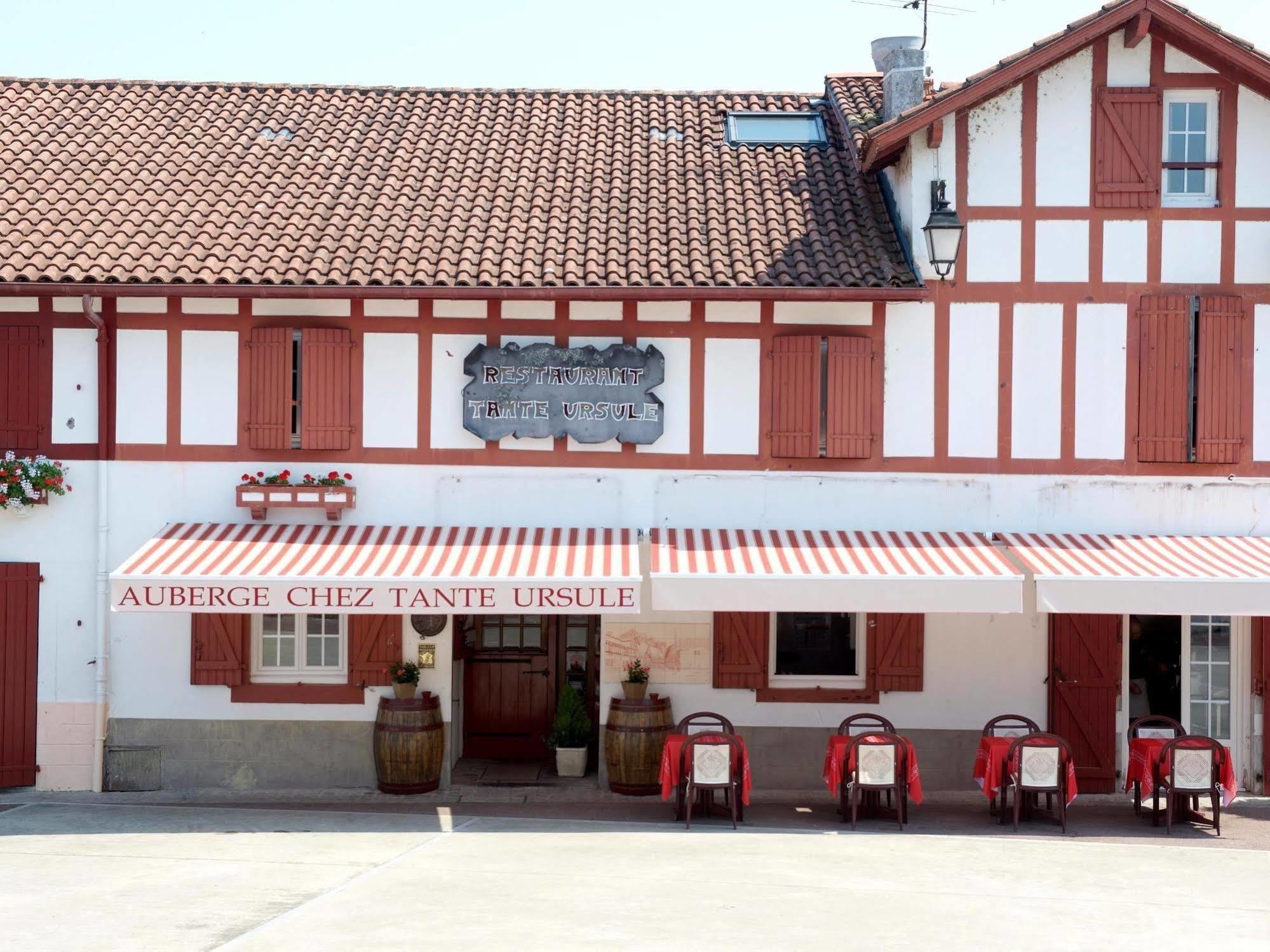 Auberge Chez Tante Ursule Cambo-les-Bains Eksteriør bilde